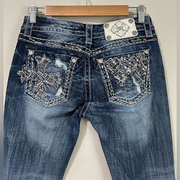 Miss Me Signature Skinny Jeans - Picture 7 of 11